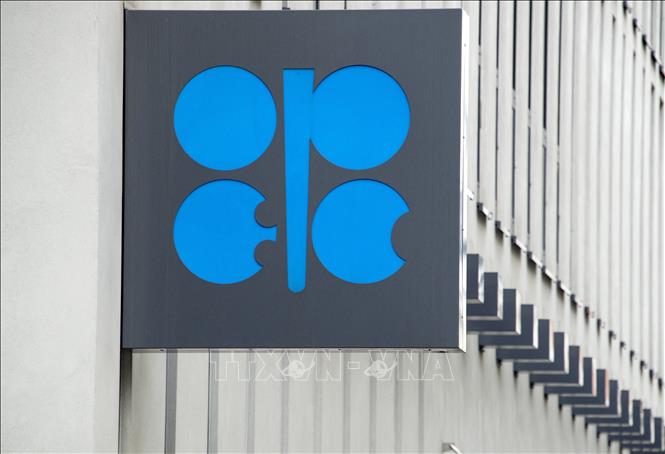 OPEC điều chỉnh giảm dự báo kinh tế và nhu cầu dầu mỏ thế giới
