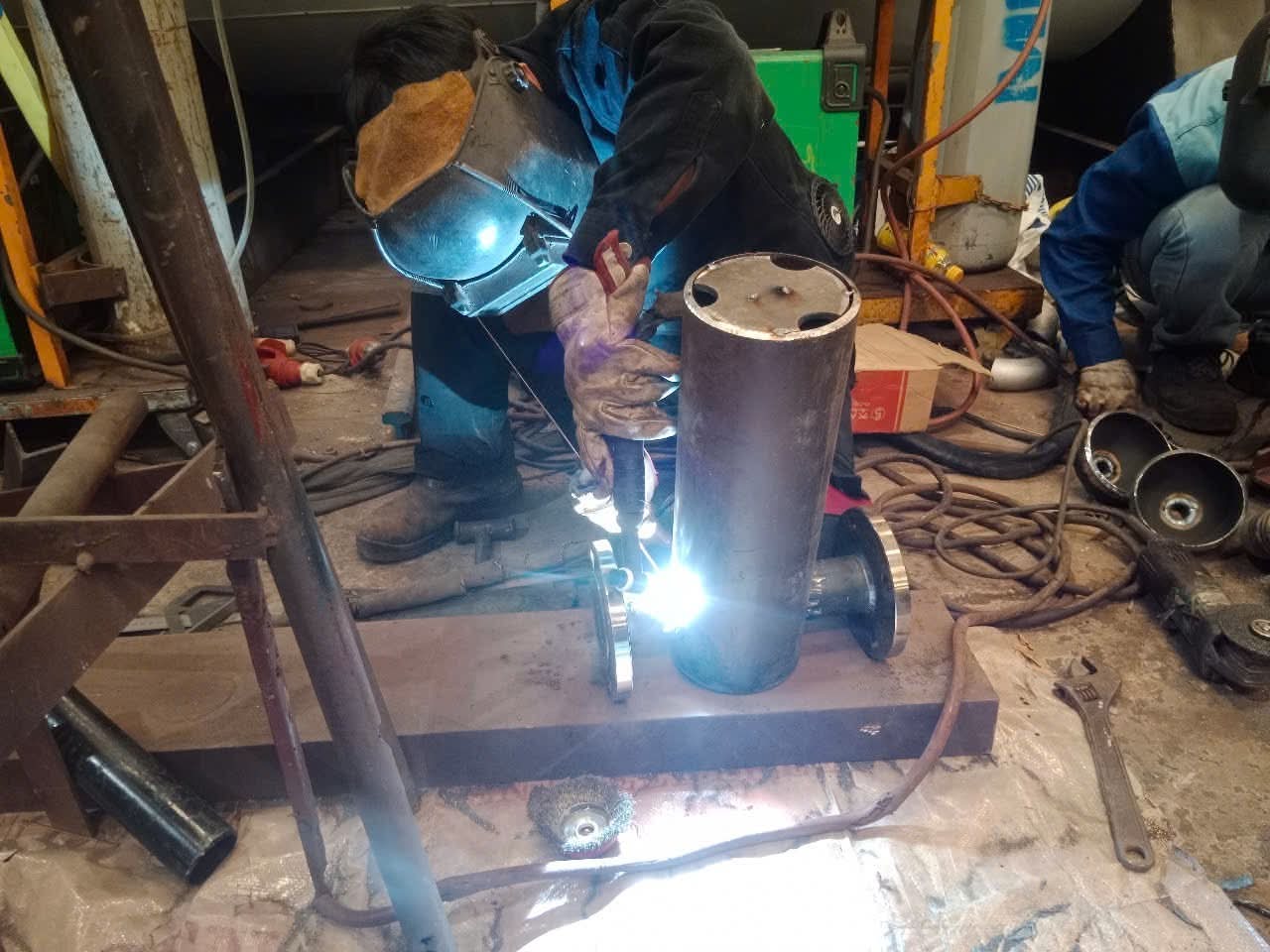 Steam separator